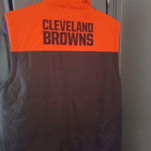Cleveland Browns puffer vest